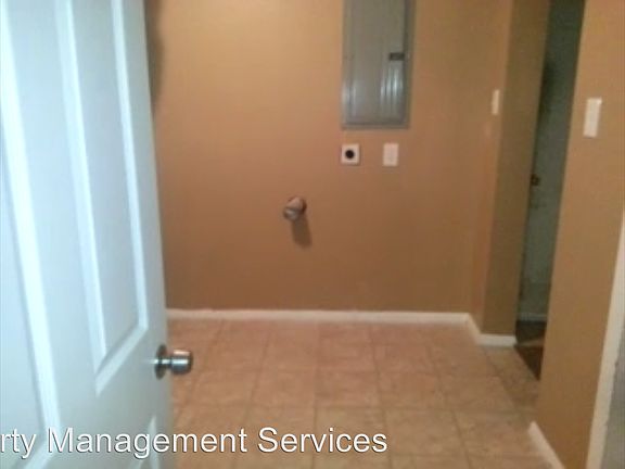 5th image of 25112 Dale St
