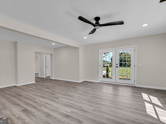 4th image of 265 Griffin Rd