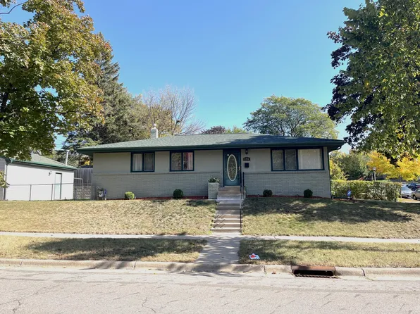 486 Birmingham St, Saint Paul, MN 55106