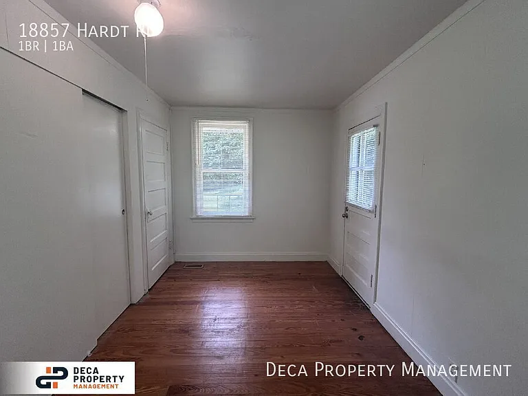 18857 Hardt Rd — Photo 7