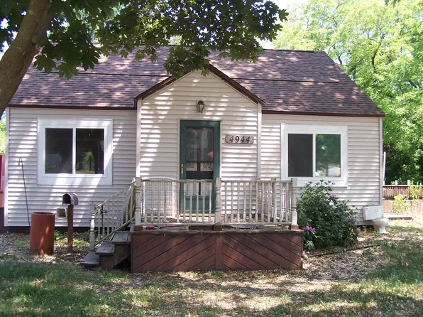 4944 Hunt St, Montague, MI 49437