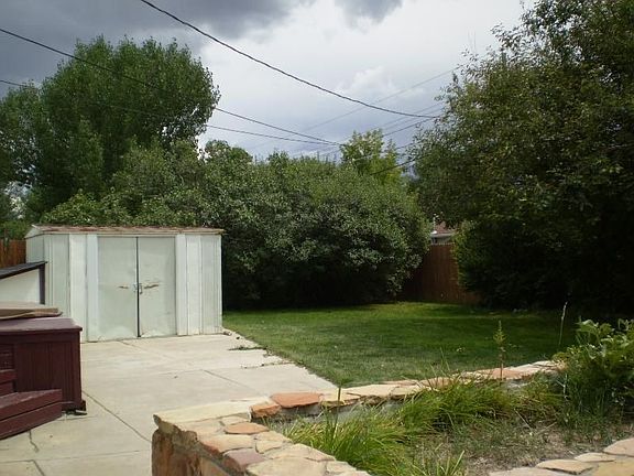 2nd image of 1710 Park