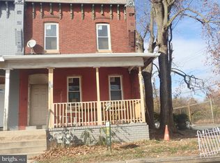 1402 W 3rd St, Chester, PA 19013