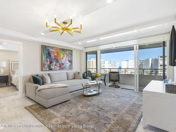 3589 S Ocean Blvd APT 605, South Palm Beach, FL 33480