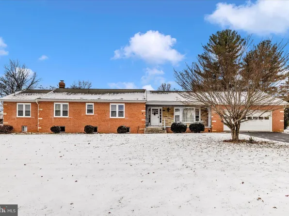 215 Broad St, Middletown, MD 21769