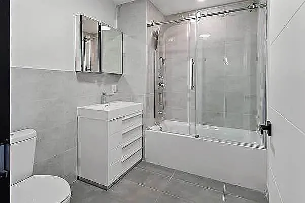 Rented by 5 Boro Realty Corp | media 14