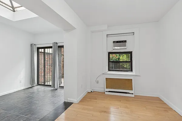 Rented by Corcoran | media 13