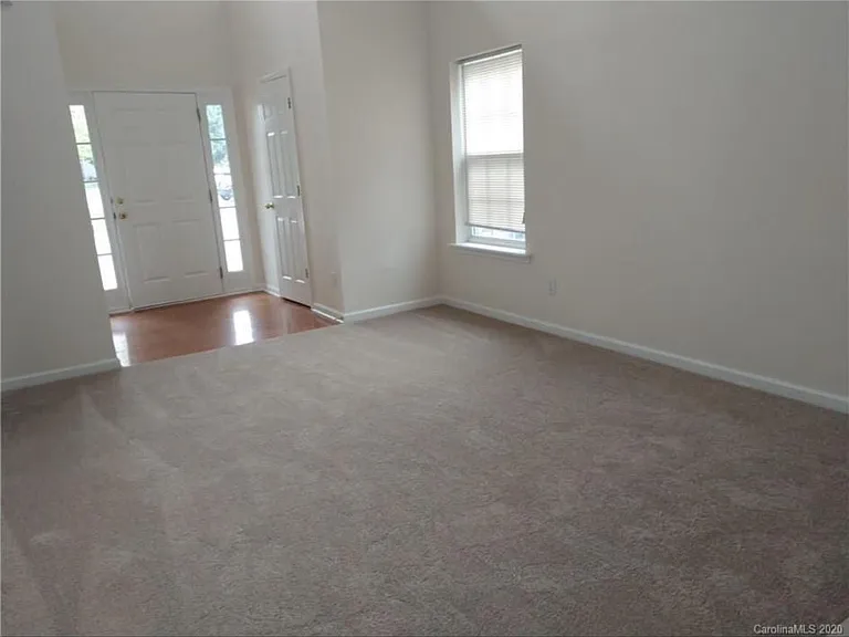 4058 Glenlea Commons Dr — Photo 11