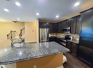 1602 Lenox Overlook Rd, Atlanta, GA 30329