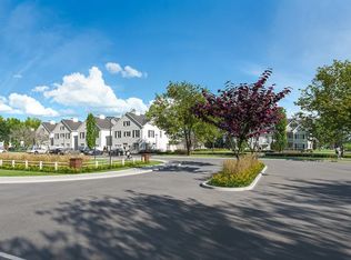 Trailside, Farmington, CT 06032