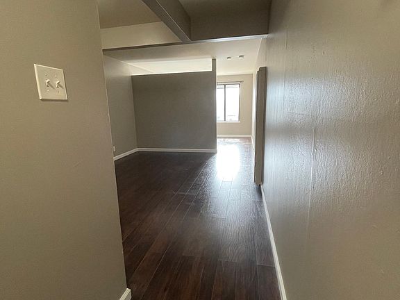 2nd image of 335 2nd Ave APT 5