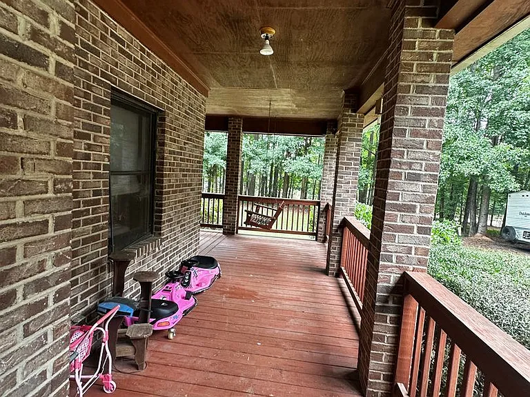 105 Bear Creek Ct — Photo 5