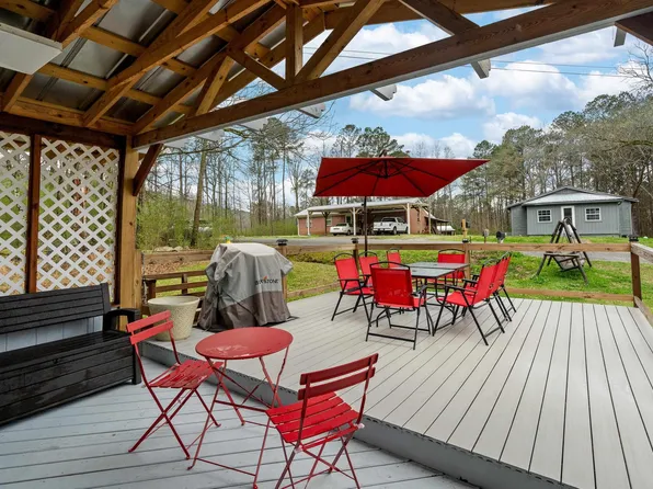 1135 Berry St, Leeds, AL 35094