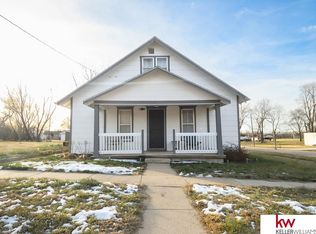 355 W 6th St, Superior, NE 68978