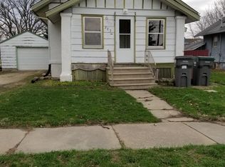 223 5th Ave SW, Oelwein, IA 50662