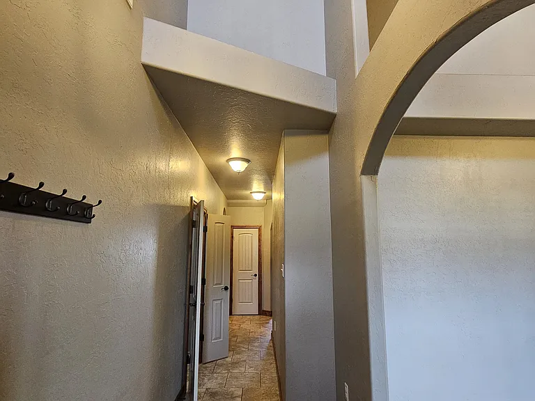 1299 SW Deyo Landing Loop — Photo 3