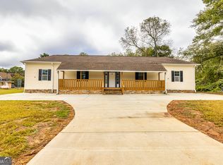 6 W Oak St APT B, Luthersville, GA 30251