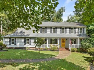 1213 Kingscross Rd, Midlothian, VA 23114