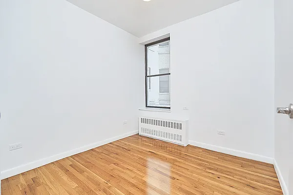 Rented by Keller Williams NYC | media 14