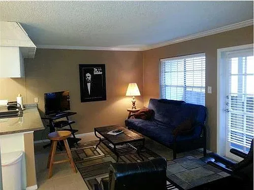 910 Duncan Ln #11 Photo 1