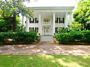 212 S Lee St, Forsyth, GA 31029