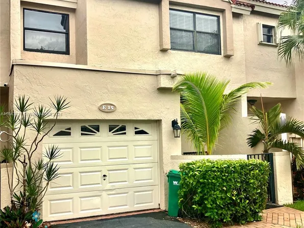 21175 Mainsail Cir #15, Miami, FL 33180