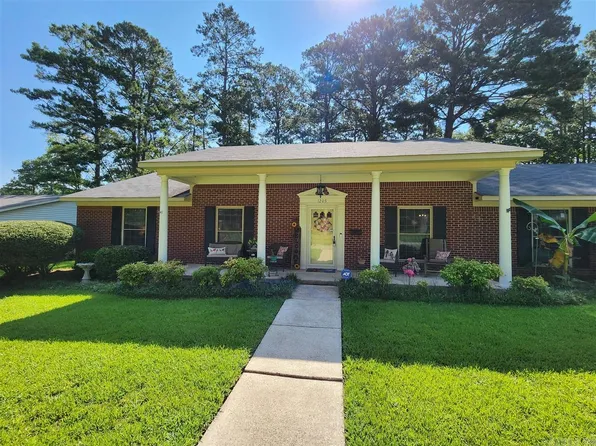 1205 Linwood Dr, El Dorado, AR 71730