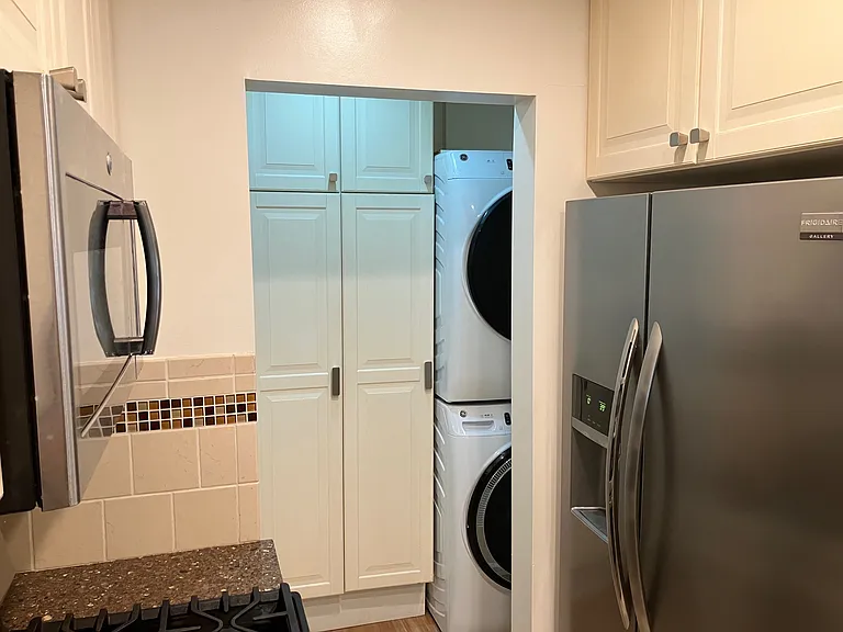 Pantry/laundry area