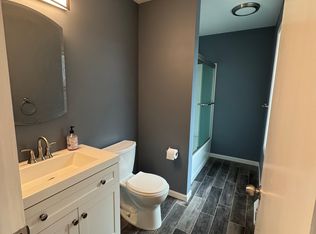 5752 Bavaria Ave #1, Cleveland, OH 44129