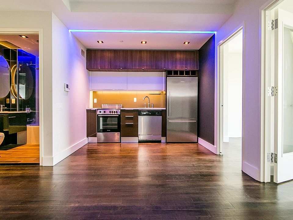 1st image of 167 Graham Ave #2H