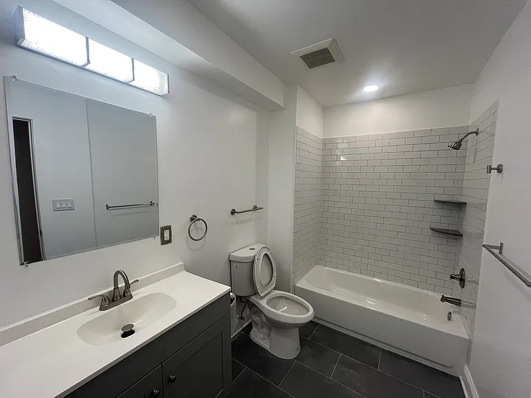 1406 Fairmount Ave #4 — Photo 12