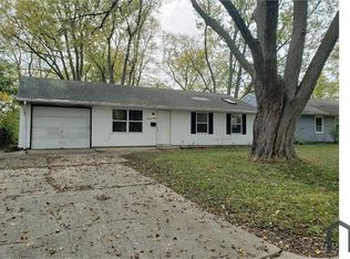 2413 E Nevada St, Urbana, IL