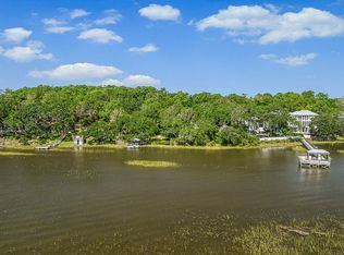 1716 Hemingway Dr SW, Ocean Isle Beach, NC 28469