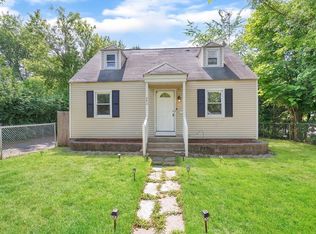 242 Pheland St, Springfield, MA 01109