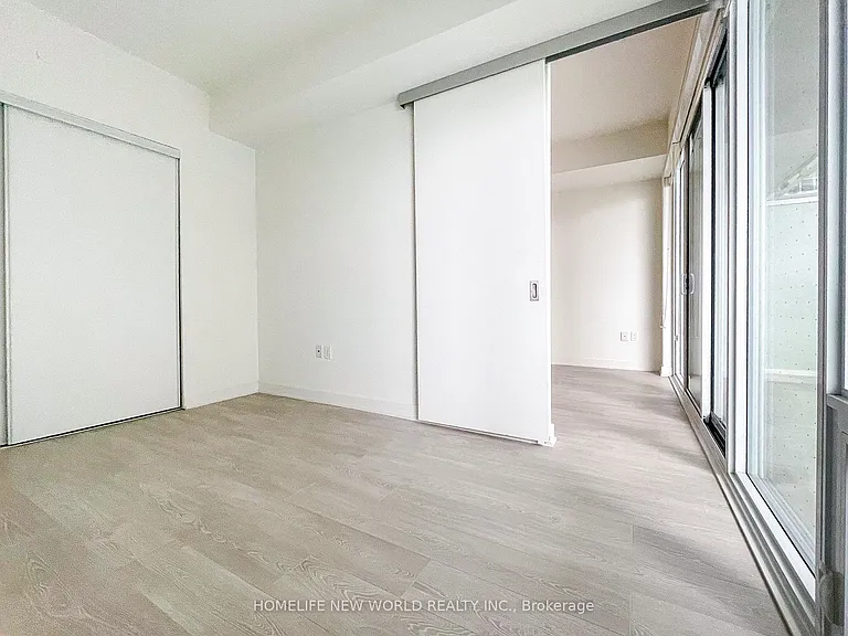15 Queens Quay E #309 — Photo 15