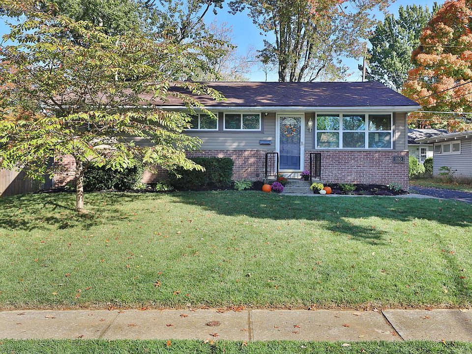 1st image of 220 E Clearview Ave