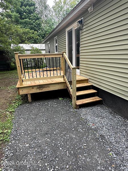 3rd image of 234 REIDEL Road