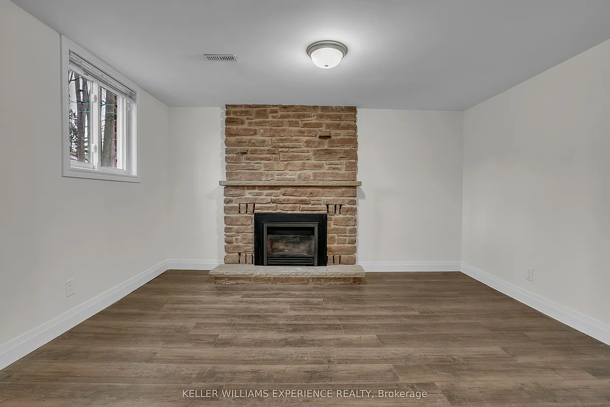 Building Photo - 124 Springdale Dr #BASEMENT