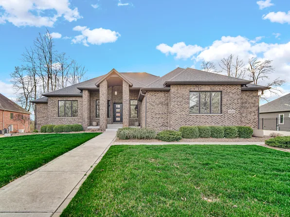 9710 Genevieve Dr, Saint John, IN 46373