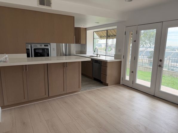 1600 College View Dr APT A, Monterey Park, CA 91754 – 3-bedroom rental in Monterey Park