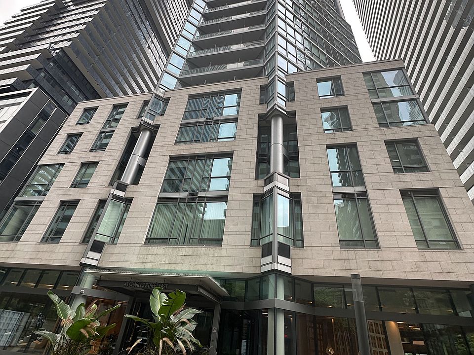 1st image of 45 Charles St E #2011