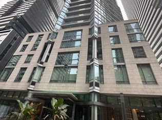 45 Charles St E #2011, Toronto, ON M4Y 0B8