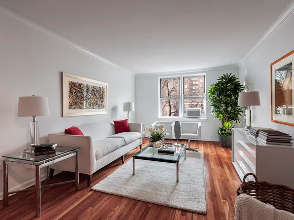 143 Bennett Avenue image 1 of 13