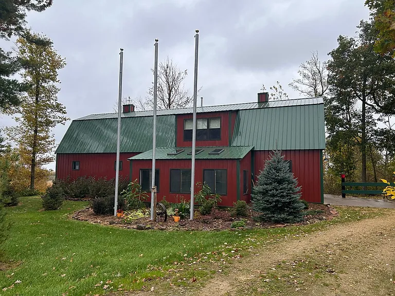 S1814 Stenslien Ln — Photo 2