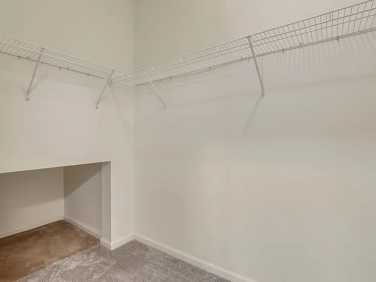 260 Grand Oaks Dr — Photo 8