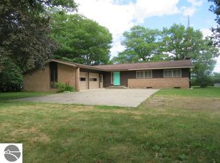 302 Townline Rd, Tawas City, MI 48763