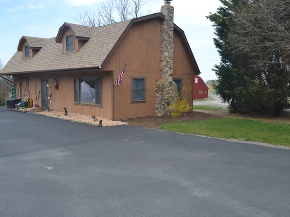 7255 Slabtown Rd #1, Waynesboro, PA 17268