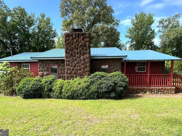 6084 J R Sims Rd, Irwinton, GA 31042