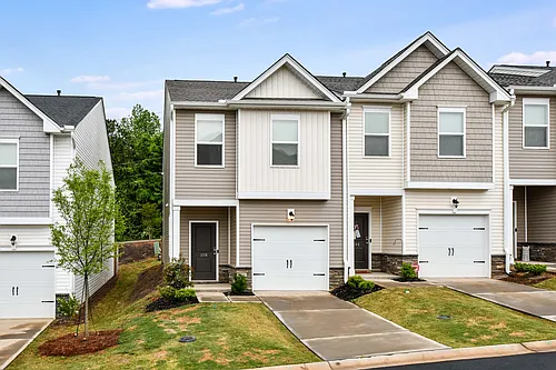 106 Crestwind Dr Photo 1