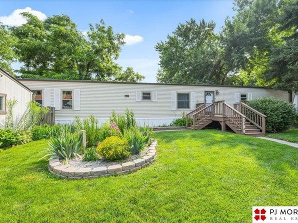 7646 N 101st Plz #43, Omaha, NE 68122